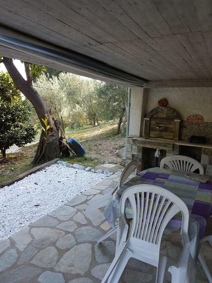 Holiday Home Dionysis خوريفتون المظهر الخارجي الصورة